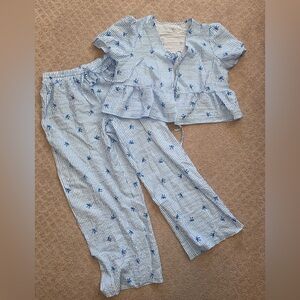 Blue Striped Women’s Two-Piece Set Size XL